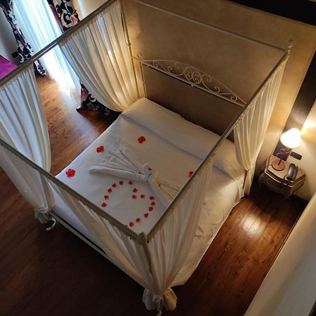 Licciana Nardi Castello Di Pontebosio Luxury Resort מראה חיצוני תמונה